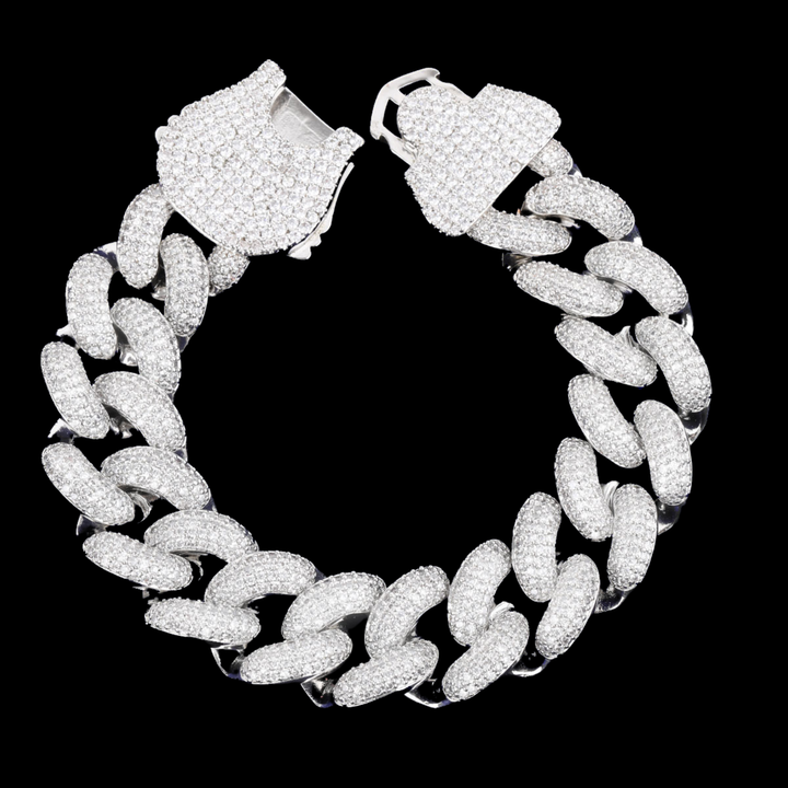 18MM Special Clasp Iced Out Diamond Bracelet