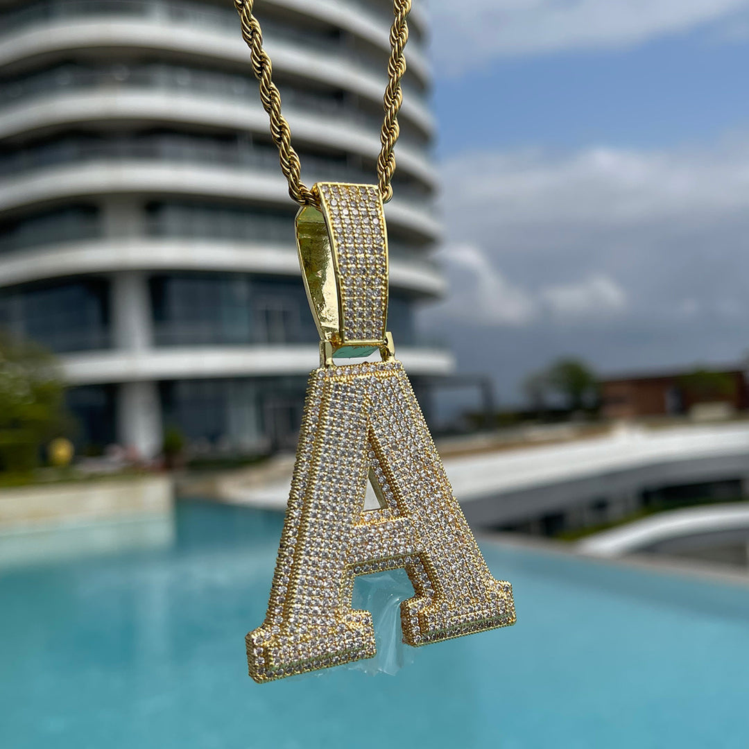 NEW | Diamond Clarity Initial Iced Out Custom Name Necklace Pendant