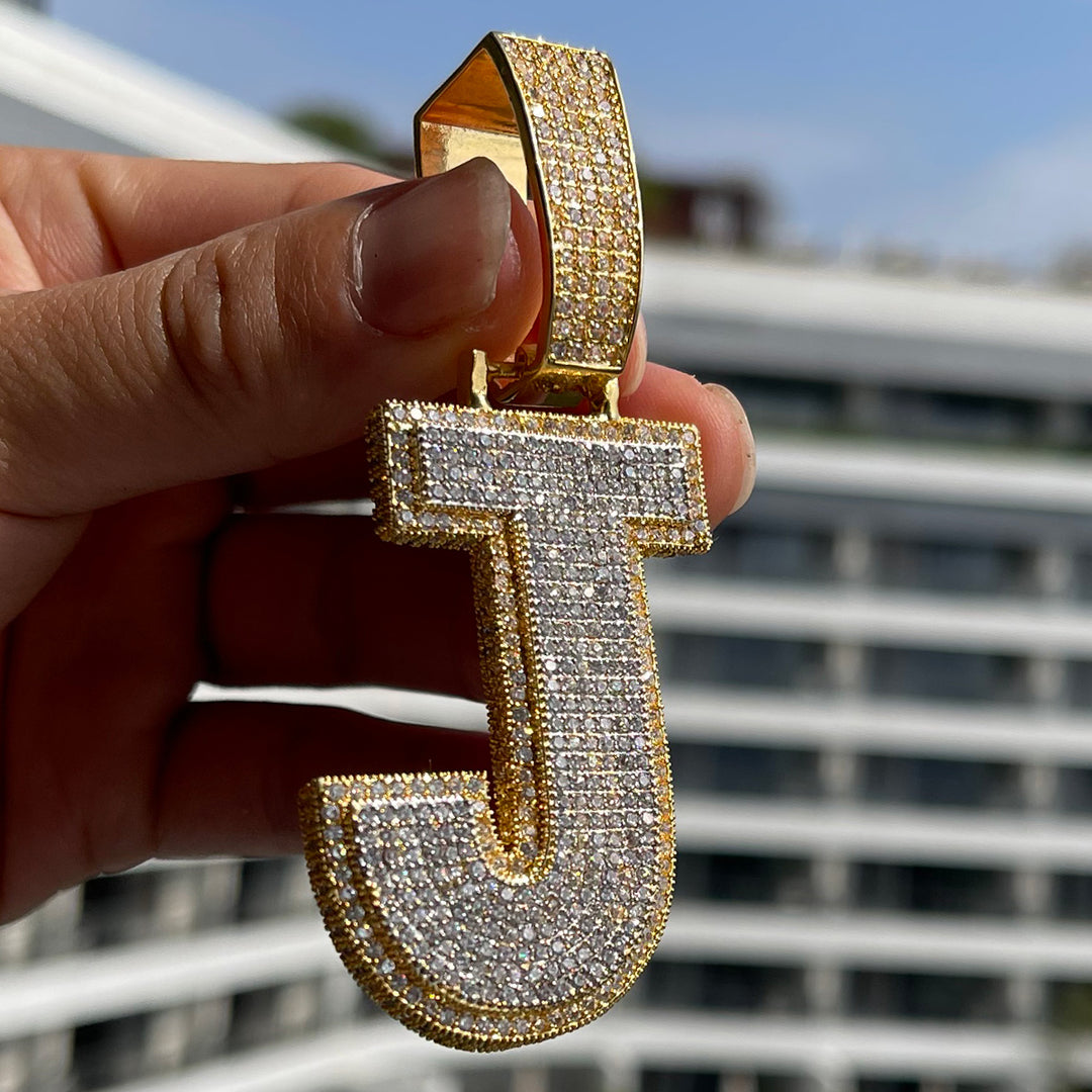 NEW | Diamond Clarity Initial Iced Out Custom Name Necklace Pendant