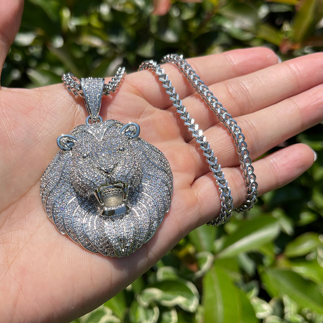 NEW | Lion Head Iced Out Diamond Pendant Necklace